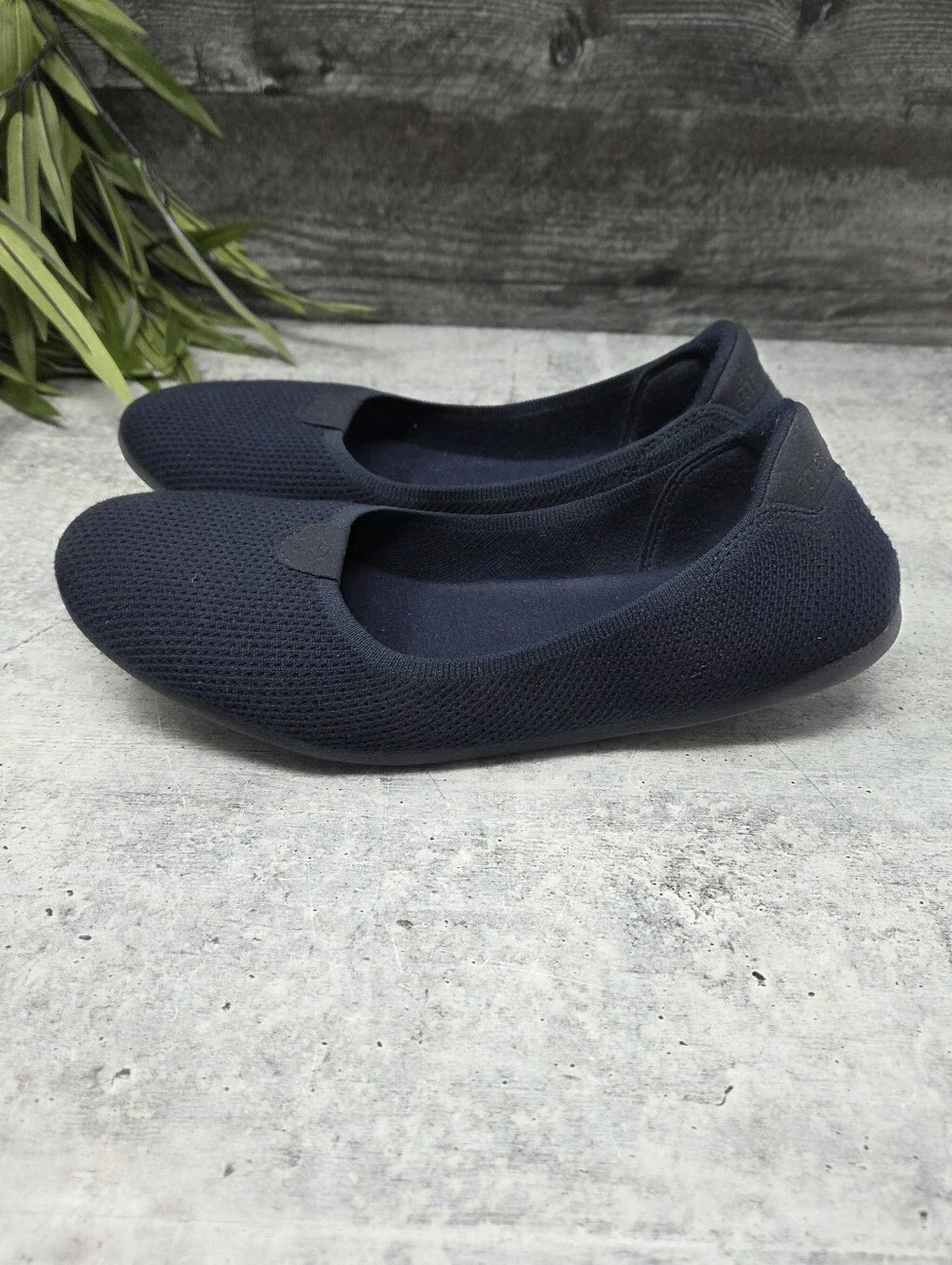 Merinos Navy Blue Flats Womens Size 12 Flexible Lightweight Comfort Breathable